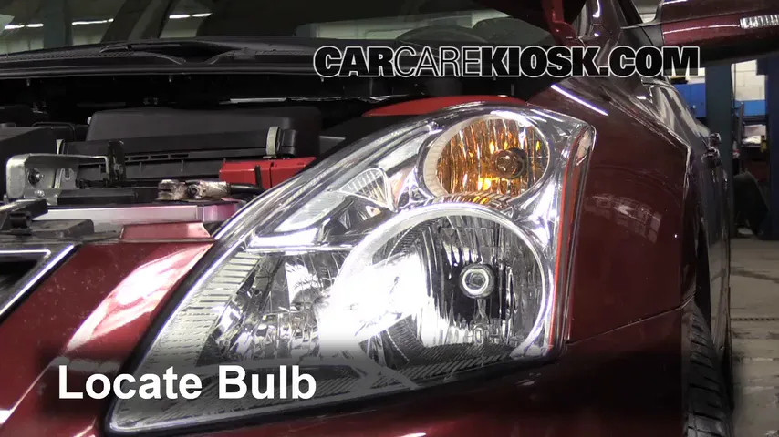 2011 Nissan Altima SR 3.5L V6 Sedan Lights Highbeam (replace bulb)